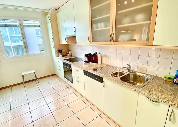 Close To The And Very Spacious 3 Bedroom *